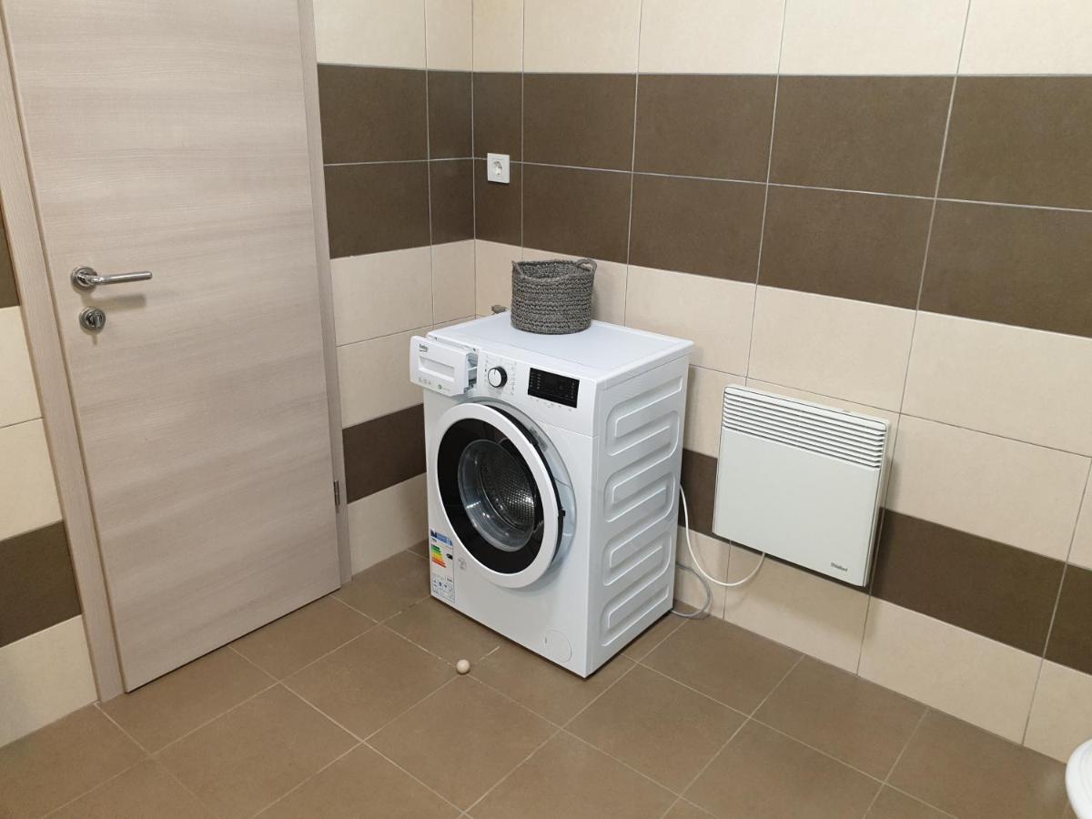 Apartments Suha Punta - Villa Babalonija Kampor Ngoại thất bức ảnh