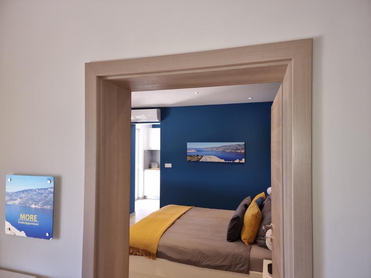 Apartments Suha Punta - Villa Babalonija Kampor Ngoại thất bức ảnh